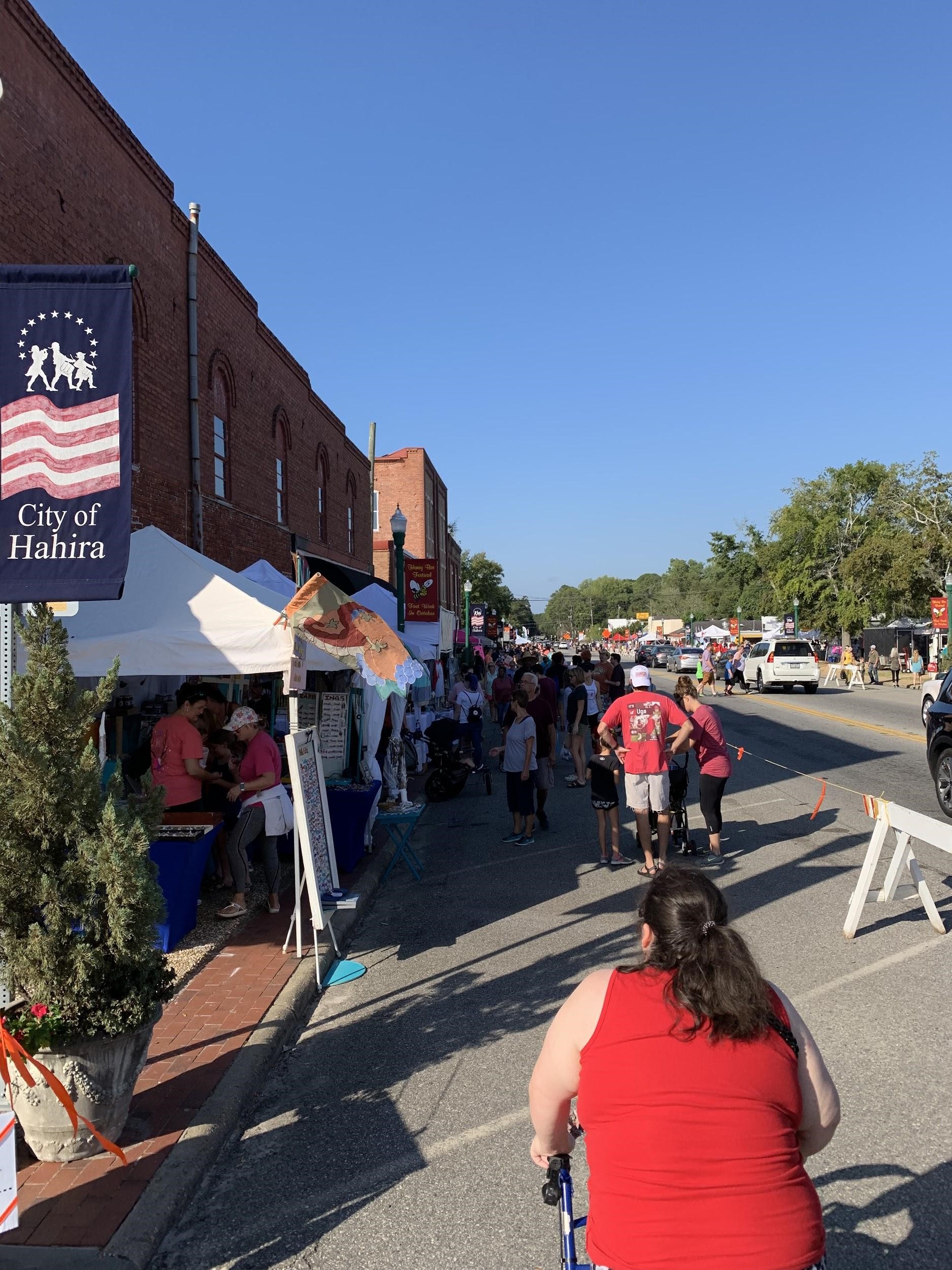 Hahira hosts the annual "Honey Bee Festival" The Spectator