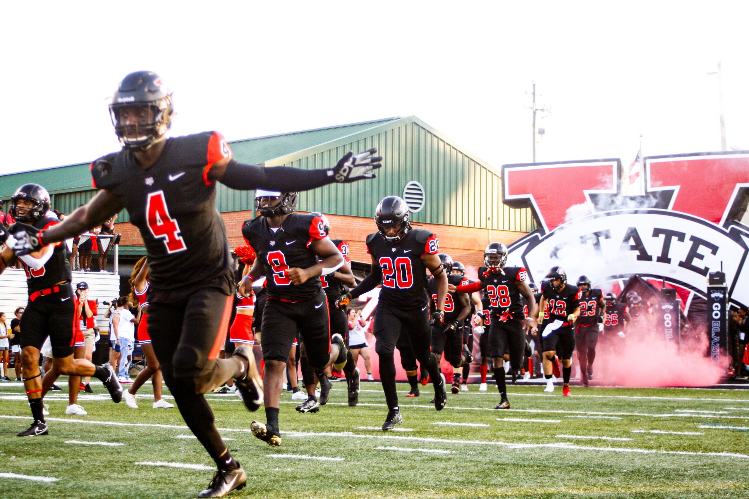 VSU football returns to action in dominant win over Savannah State